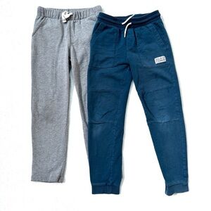 ⭐️ 5 for $25 A Set of 2 Kids' Gray and Blue Jogger Pants Size 7